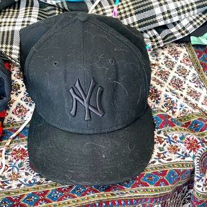 NY Yankees cap